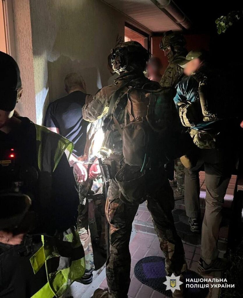 Detención del sospechoso tras un tiroteo en el distrito de Obolón, en Kyiv