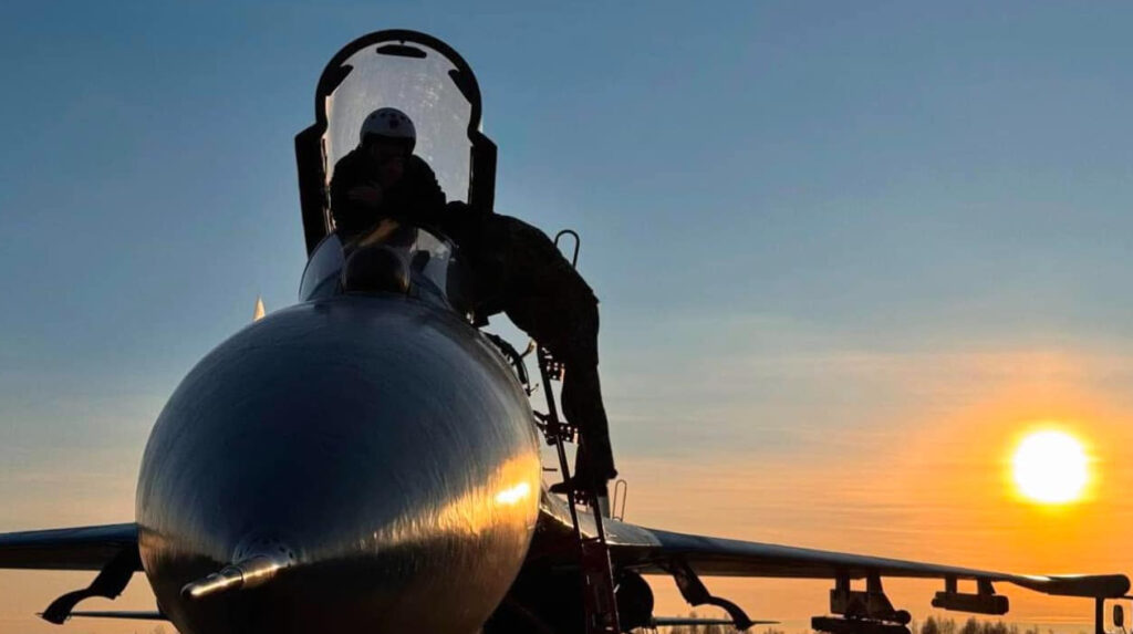 Defensa aérea ucraniana intercepta drones durante ataque drones Ucrania en la noche