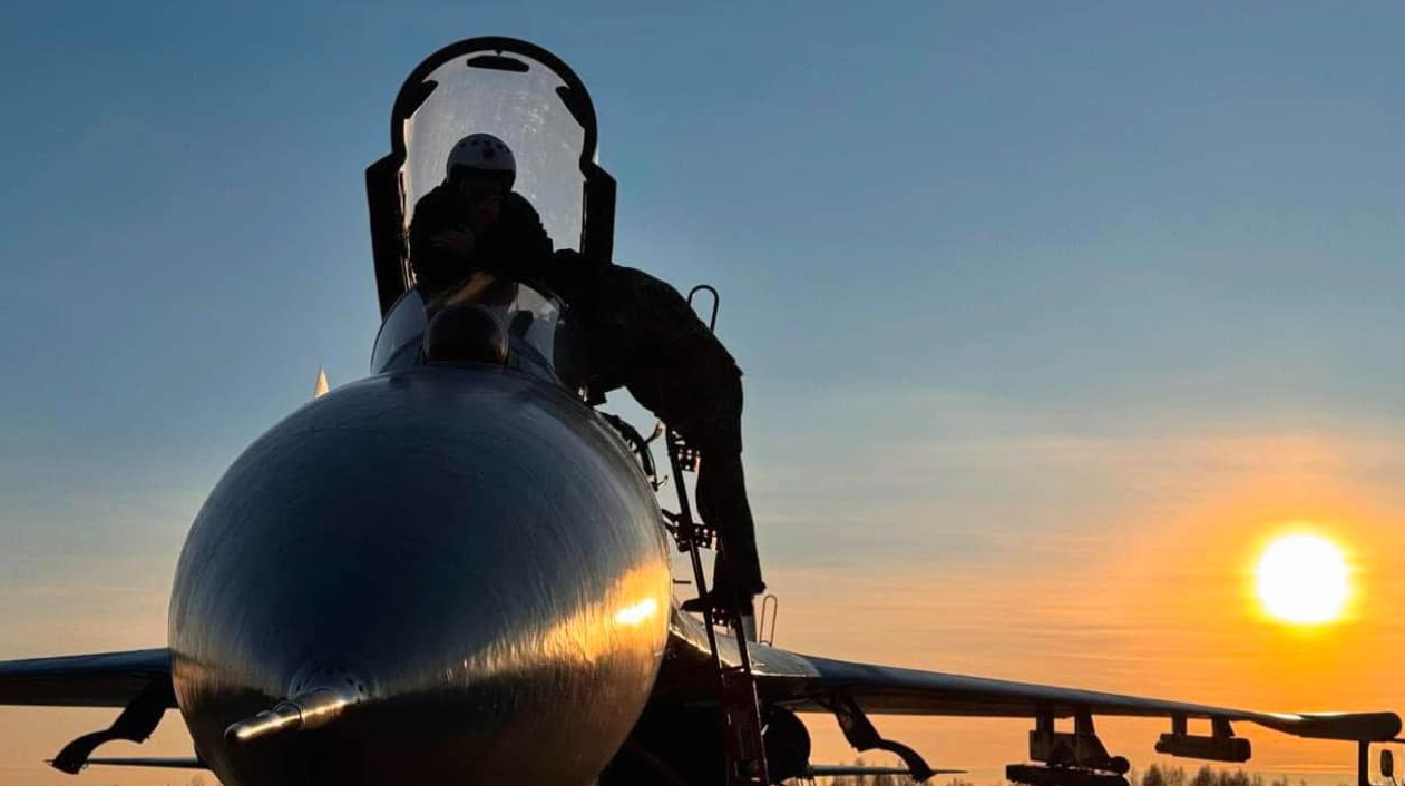 Defensa aérea ucraniana intercepta drones durante ataque drones Ucrania en la noche