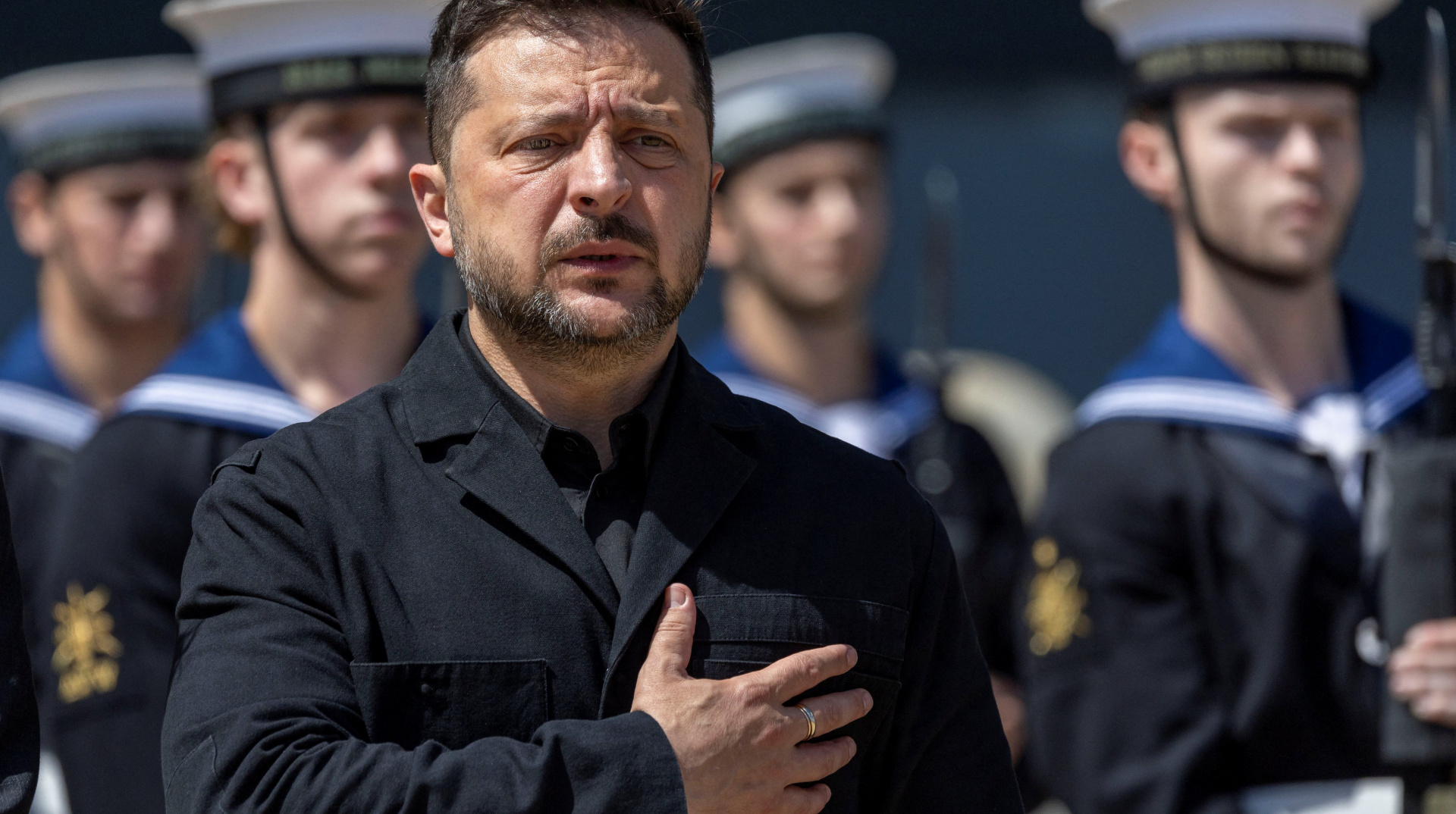 Zelenski descarta incluir Crimea en las negociaciones de paz entre Ucrania y Rusia