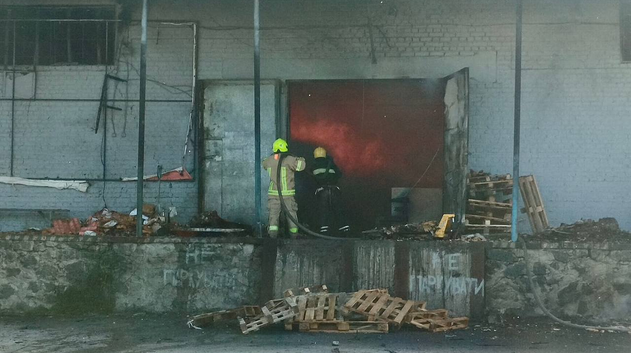 ataque Vinnytsia deja ocho heridos tras bombardeo ruso a oficina postal en la ciudad ucraniana