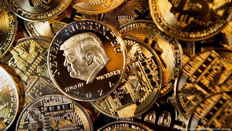 Trump y criptomonedas su evolución de crítico a defensor del bitcoin y los activos digitales
