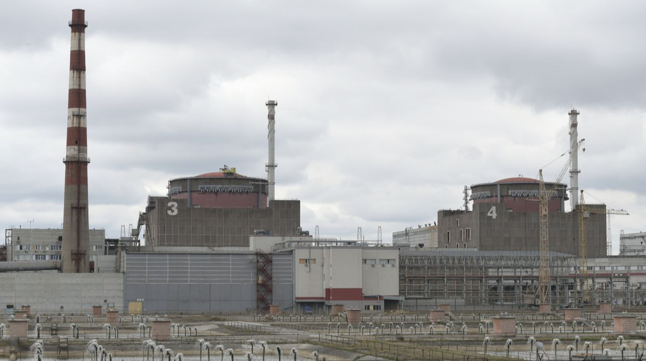 Vista de la central nuclear Zaporiyia tras perder el suministro eléctrico externo dos veces el 8 de agosto