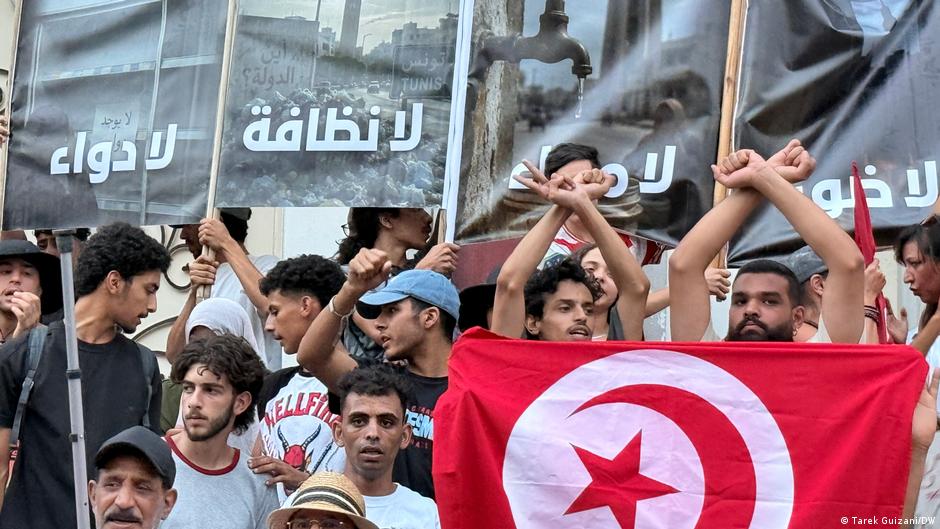 Protestas en Túnez contra el gobierno de Kais Said con manifestantes en las calles