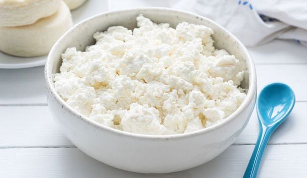 Queso elaborado con leche cruda peligros para la salud infantil tras caso de niño en coma nueve años