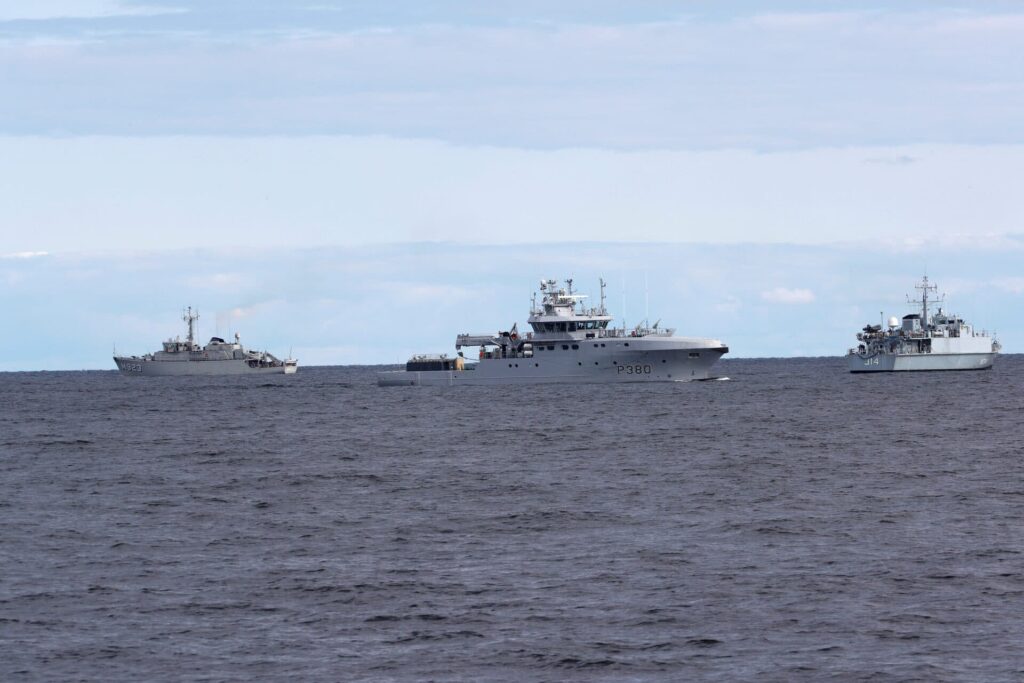Dragaminas Bulgaria desplegados en el mar Negro para operaciones de limpieza de minas navales