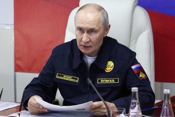 Vladimir Putin en el Kremlin mientras la guerra Ucrania continúa sin señales de alto al fuego