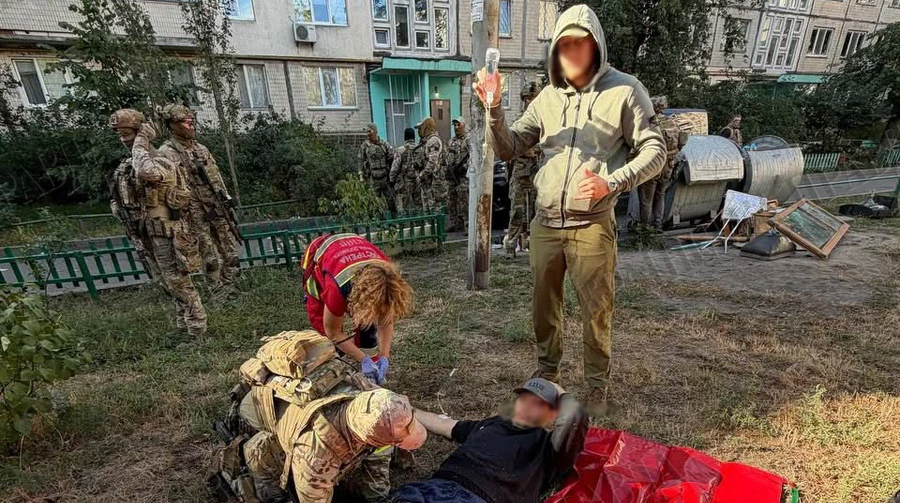 Agentes implicados en el conflicto SBU GUR en Kiev con dos heridos graves