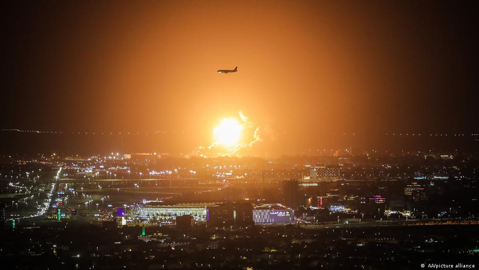 Explosiones en Arabia Saudita tras ataques hutíes con alerta aérea activa sobre territorio saudí