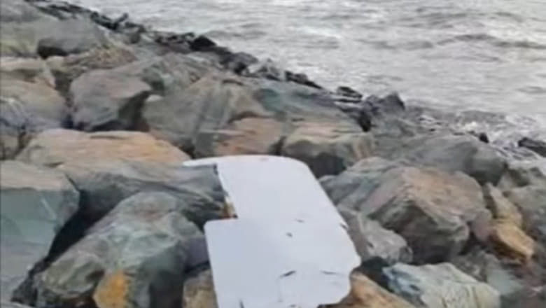 Fragmento de dron hallado en la costa de Rumanía junto al mar Negro