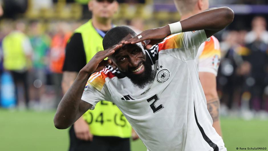 Rüdiger con la camiseta de la selección alemana en su último partido internacional con Die Mannschaft