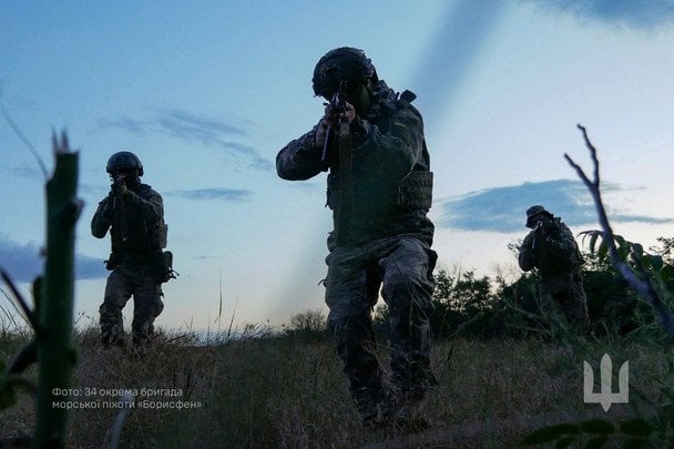 Soldados ucranianos avanzan en el frente Ucrania recuperando pueblos en zona de conflicto