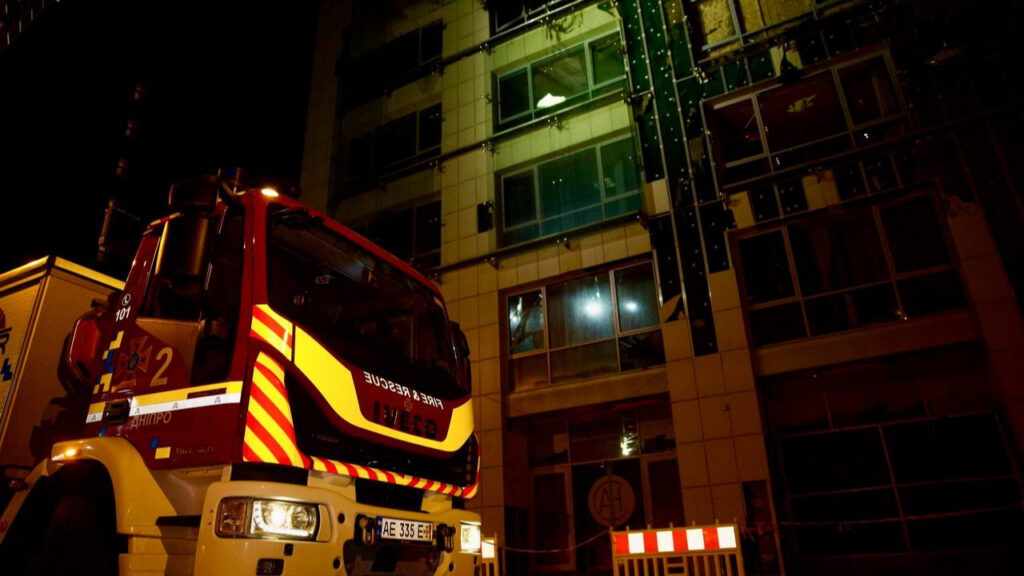 Ataques Ucrania en tres regiones dejan 18 heridos en un solo día