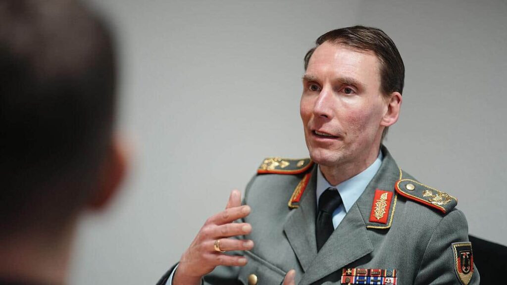 Soldados alemanes desplegados en el OTAN flanco este durante ejercicios de defensa colectiva