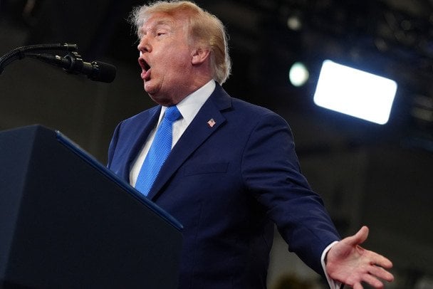 Trump firma orden ejecutiva sobre inteligencia artificial y nombra coordinador nacional en la Casa Blanca