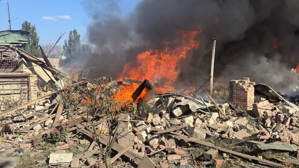 Edificios dañados tras los ataques Sloviansk con víctimas civiles en la ciudad ucraniana